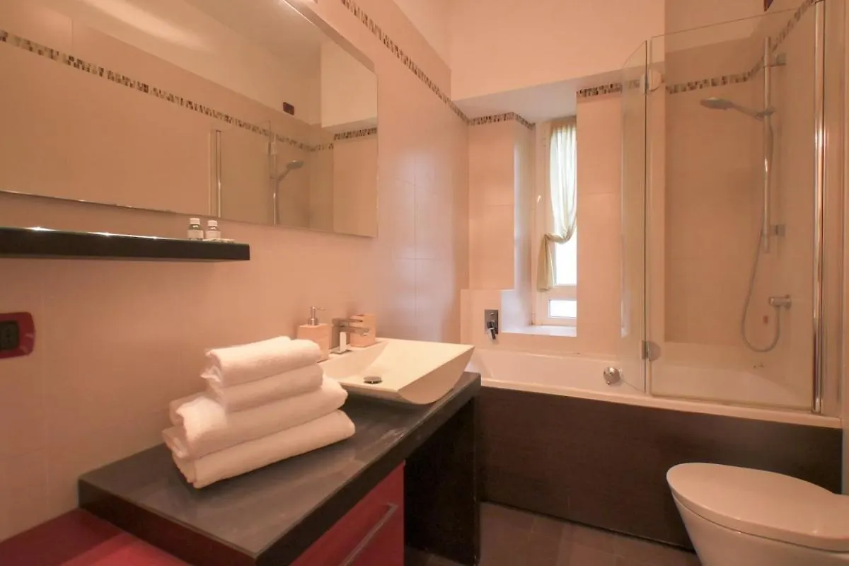 Comfortable And Strategic Apt In The Center Of Milaan Appartement
