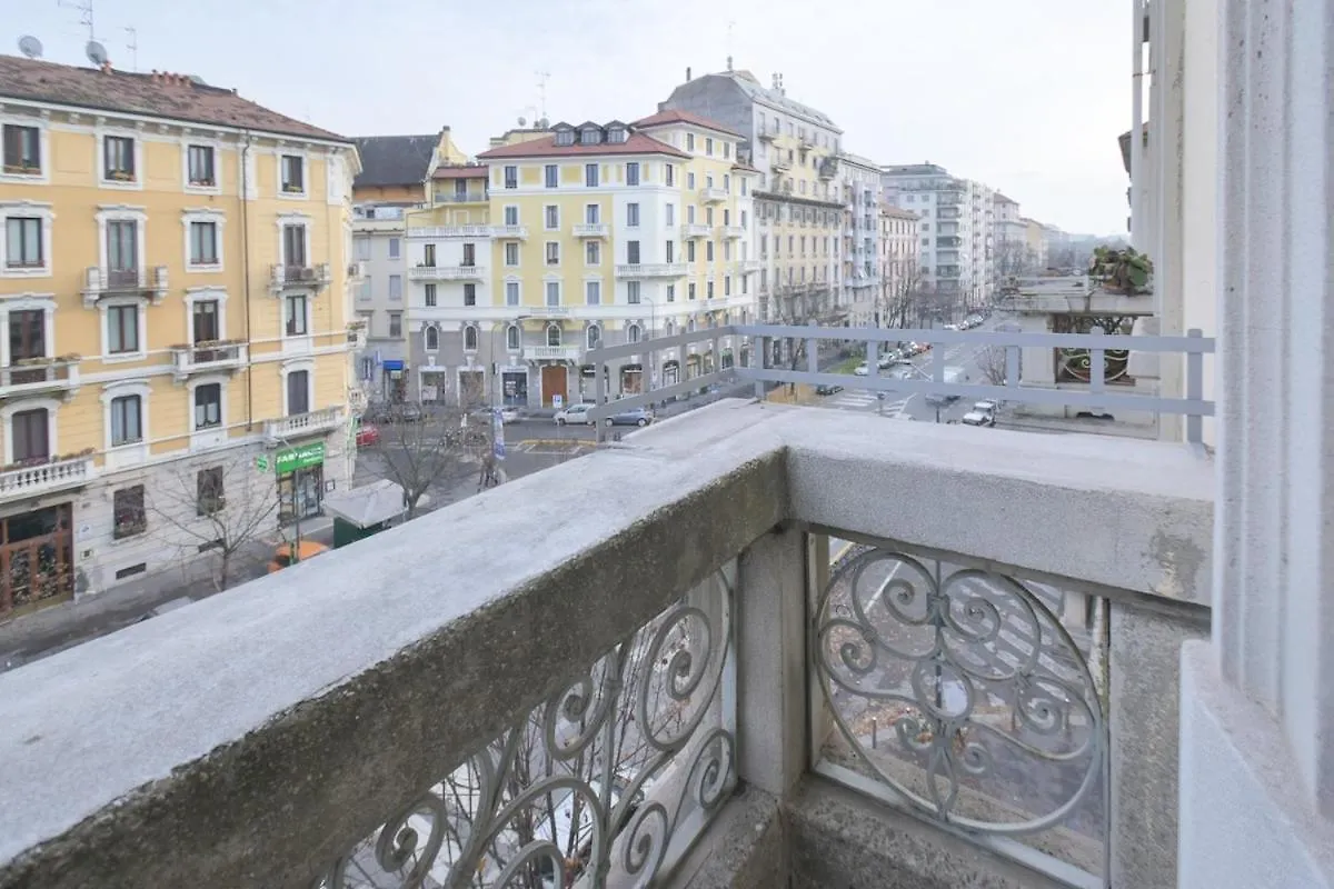 Comfortable And Strategic Apt In The Center Of Milano 0*,  İtalya